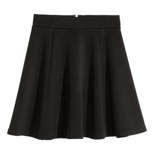 H&M Divided Black Mini A Line Circle Sirt, Size 8